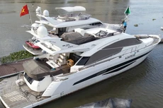 Chiếc du thuyền FLC Albatross