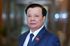 Ông Đinh Tiến Dũng.