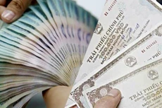 Lãi suất huy động trái phiếu chính phủ trong tháng 8 có xu hướng giảm nhẹ so với cuối tháng 7 tại kỳ hạn 10 năm và 15 năm