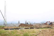 Chủ tịch HĐTV EVNNPT Nguyễn Tuấn Tùng đôn đốc tiến độ thi công cụm dự án truyền tải điện tại Vĩnh Phúc