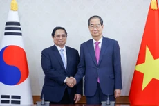 Thủ tướng Chính phủ Phạm Minh Chính hội đàm với Thủ tướng Hàn Quốc Han Duck Soo