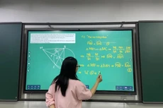 Đối với thiết bị màn hình hiển thị (tivi) 65inch, HSMT yêu cầu “sản phẩm lắp ráp tại Việt Nam và đăng ký bảo hộ tại Việt Nam”. Ảnh chỉ mang tính minh họa. Nguồn Internet