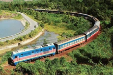 Đường sắt tiếp tục tăng tàu tuyến Bắc - Nam phục vụ nhu cầu khách đi lại tăng cao.