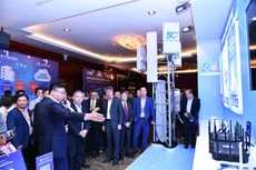 Gian hàng giới thiệu các giải pháp công nghệ tân tiến của VNPT tại triển lãm