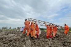 EVNHANOI huy động gần 200 nhân lực tiếp sức dự án đường dây 500kV mạch 3