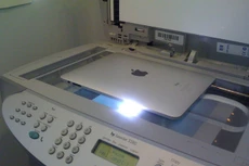 Chủ đầu tư cho rằng máy in mà Công ty TNHH Dịch vụ - Thương mại Viết Vinh chào không đáp ứng yêu cầu về chức năng di
động Google Cloud Print