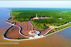 Quy hoạch tỉnh Cà Mau nhấn mạnh việc xây dựng và phát triển Tỉnh trở thành một trung tâm kinh tế biển của cả nước