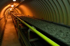 Điểm tin kế hoạch lựa chọn nhà thầu một số gói thầu lớn ngày 09/04