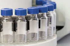 Điểm tin kế hoạch lựa chọn nhà thầu một số gói thầu lớn ngày 08/04