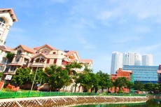 Nhà phố và biệt thự xây sẵn: Nguồn cung ít, sức hút cao