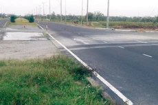 Cuối năm 2017, nhiều nhà thầu phản ánh, không ít hạng mục của một gói thầu điện chiếu sáng công cộng và vỉa hè tại Tuy Hòa (Phú Yên) được thi công trước đấu thầu. (Ảnh nhà thầu cung cấp)