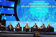 “Đường về nhà” của trí thức Việt đang công tác ở nước ngoài ngày càng rộng mở hơn khi Chương trình Kết nối mạng lưới đổi mới sáng tạo Việt Nam được khởi động. Ảnh: Trương Gia