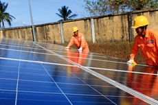 Thời gian gần đây, nhiều chủ đầu tư đã đăng ký phát triển các dự án điện mặt trời. Ảnh: Ngọc Hà