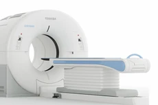 Nhiều gói thầu cung cấp trang thiết bị y tế cho Cơ sở 2 Bệnh viện Ung Bướu TP.HCM với tổng trị giá hàng trăm tỷ đồng đang được mời thầu. Ảnh minh họa: NC st