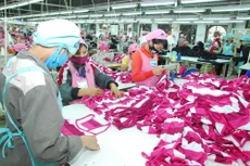 Tổng kim ngạch xuất nhập khẩu hàng hóa cả nước trong 4 tháng đầu năm 2019 ước tính đạt 156,81 tỷ USD, tăng 8% so cùng kỳ năm trước. Ảnh: Lê Tiên