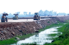 Công ty TNHH Đầu tư Xây dựng và Thương mại Phương Anh là nhà đầu tư Dự án Tuyến đường bộ ven biển tỉnh Thái Bình. Ảnh: Danh Phúc