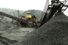 Gói thầu số 9b thuộc Dự án Đầu tư xây dựng Công trình Nhà máy sàng - tuyển than Khe Chàm. Ảnh: Đỗ Phương