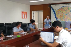 Cả 4 nhà thầu nộp HSDT đều từng thực hiện nhiều gói thầu do Ban Quản lý dự án đầu tư xây dựng quận Long Biên mời thầu. Ảnh: Trần Nam