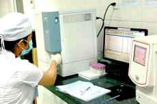 Nhà thầu phản ánh, HSMT Gói thầu Mua sắm trang thiết bị tin học đưa ra nhiều yêu cầu vô lý, đơn cử yêu cầu đáp ứng tiêu chuẩn về an toàn đồ chơi trẻ em. Ảnh minh họa: Vĩnh Đức