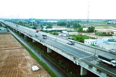 Ngân hàng kiến nghị rất nhiều vấn đề cần phải được bảo đảm trước khi cho vay Dự án cao tốc Trung Lương - Mỹ Thuận. Ảnh: Song Lê