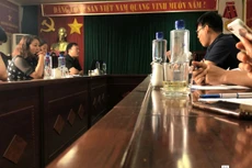 Thư giảm giá của Công ty CP Truyền thông và Du lịch Thăng Long ghi 200 triệu đồng, nhưng Tổ trưởng Tổ chuyên gia đấu thầu đọc là 1,365 tỷ đồng