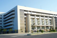 Gói thầu số 01 Thi công xây lắp hệ thống giao thông, thoát nước mưa, nước thải, cây xanh vỉa hè có giá gói thầu hơn 158 tỷ đồng. Ảnh: Quang Tuấn