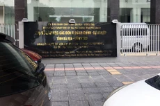 Một số nhà thầu phản ánh bị gây khó dễ trong việc mua HSMT Gói thầu 14A và Gói thầu 14B nên đành “bỏ cuộc” không tham dự đấu thầu