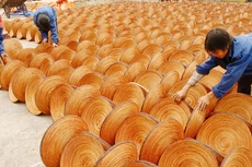 Hiện cả nước có khoảng 5 triệu hộ kinh doanh, sử dụng hàng triệu lao động, tổng doanh thu lớn, có tiềm năng trở thành doanh nghiệp. Ảnh: Tường Lâm