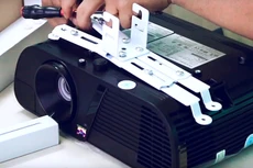 Hàng hóa của Gói thầu Mua sắm thiết bị dạy và học gồm: máy vi tính để bàn, máy chiếu… Ảnh: Đức Pháp