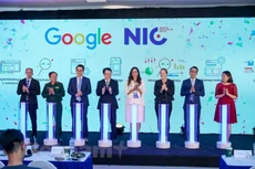 Chương trình Phát triển nhân tài số là một dự án phi lợi nhuận của Google tại Việt Nam, được bảo trợ bởi NIC, thuộc Bộ Kế hoạch và Đầu tư. Ảnh Lê Tiên