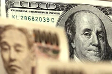 Được giới đầu tư coi là một tài sản an toàn nên đồng Yên thường tăng giá mỗi khi thị trường tài chính biến động mạnh hoặc xuất hiện rủi ro lớn - Ảnh: Japan Times.