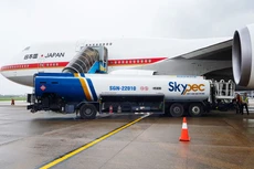 Dù đưa ra mức giá cạnh tranh nhất, Công ty TNHH Xuất nhập khẩu C vẫn “hụt” Gói thầu Cung cấp lốp cho xe tra nạp 10.000 US Gallons