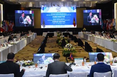 3 trọng tâm kết nối trong ASEAN là hạ tầng, con người và thể chế