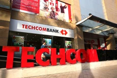 Techcombank là 1 trong số 5 ngân hàng bị kho hàng giả “qua mặt” lừa đảo 200 tỷ đồng. Ảnh: Internet