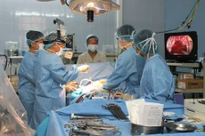 Kỹ thuật mổ tim ít xâm lấn của Bệnh viện E được thế giới công nhận