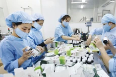 Phần lớn các sản phẩm thuốc được đầu tư sản xuất là loại thuốc thông thường, mà chưa có thuốc chuyên khoa, đặc trị. Ảnh: Huấn Anh