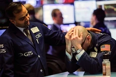 Chứng khoán Mỹ hôm qua lại lao dốc vì cổ phiếu công nghệ. Ảnh:AFP