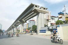 Cần tăng cường công tác giám sát, công khai, minh bạch thông tin đối với đầu tư công. Ảnh: Tiên Giang