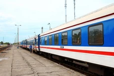 Tổng công ty Đường sắt Việt Nam vẫn gần như độc quyền toàn bộ ngành đường sắt. Ảnh: Nhã Chi