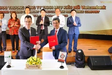 VCBR và TN Monex ký kết thỏa thuận hợp tác