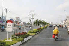 Lãnh đạo tỉnh Cà Mau yêu cầu, thủ trưởng các sở, ban, ngành cấp tỉnh và UBND các huyện, TP. Cà Mau chịu trách nhiệm kịp thời phổ biến và quán triệt thực hiện Chỉ thị số 47/CT-TTg. Ảnh: Lê Tiên