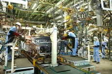 Cách mạng công nghiệp lần thứ tư sẽ mang đến cho các nền kinh tế, trong đó có Việt Nam, cơ hội bứt phá nhảy vọt. Ảnh: Lê Tiên