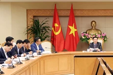 Phó Thủ tướng Vương Đình Huệ chủ trì cuộc họp về xử lý yếu kém, tồn tại của 12 dự án, nhà máy ngành công thương