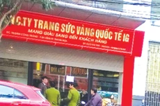 Phiên tòa xét xử vụ án sàn vàng IG đã bị hoãn với lý do 2 bị cáo ốm