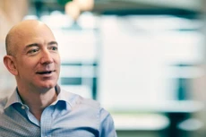 Jeff Bezos vượt qua Bill Gates trong danh sách tỷ phú 2018 của Forbes