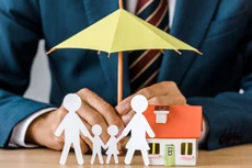 Đánh giá hồ sơ dự thầu gói thầu bảo hiểm xây lắp công trình