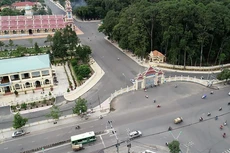 Gói thầu: Thi công xây dựng công trình từ đầu tuyến đến Km1+500