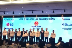 Doanh nghiệp Hàn Quốc trao tặng 100 suất học bổng cho sinh viên Việt Nam