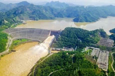 Miễn thu tiền cấp quyền khai thác khoáng sản và tài nguyên nước để tháo gỡ khó khăn, hỗ trợ các doanh nghiệp