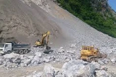 Phú Hương trúng đấu giá quyền khai thác đá làm VLXD thông thường tại Quảng Nam